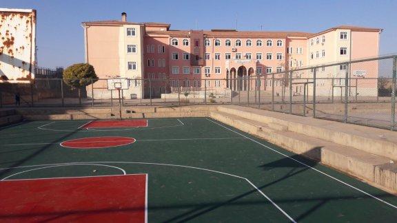 Okullarımız Basketbol ve Voleybol Sahalarına Kavuştu