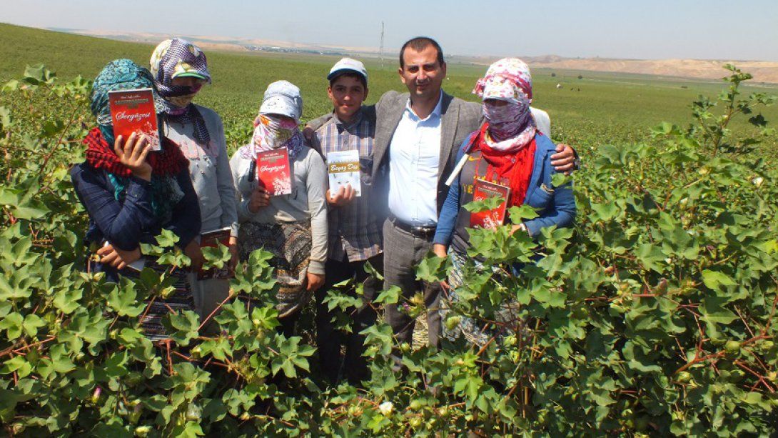 Pamuk Tarlasında çalışan öğrenciler Unutulmadı